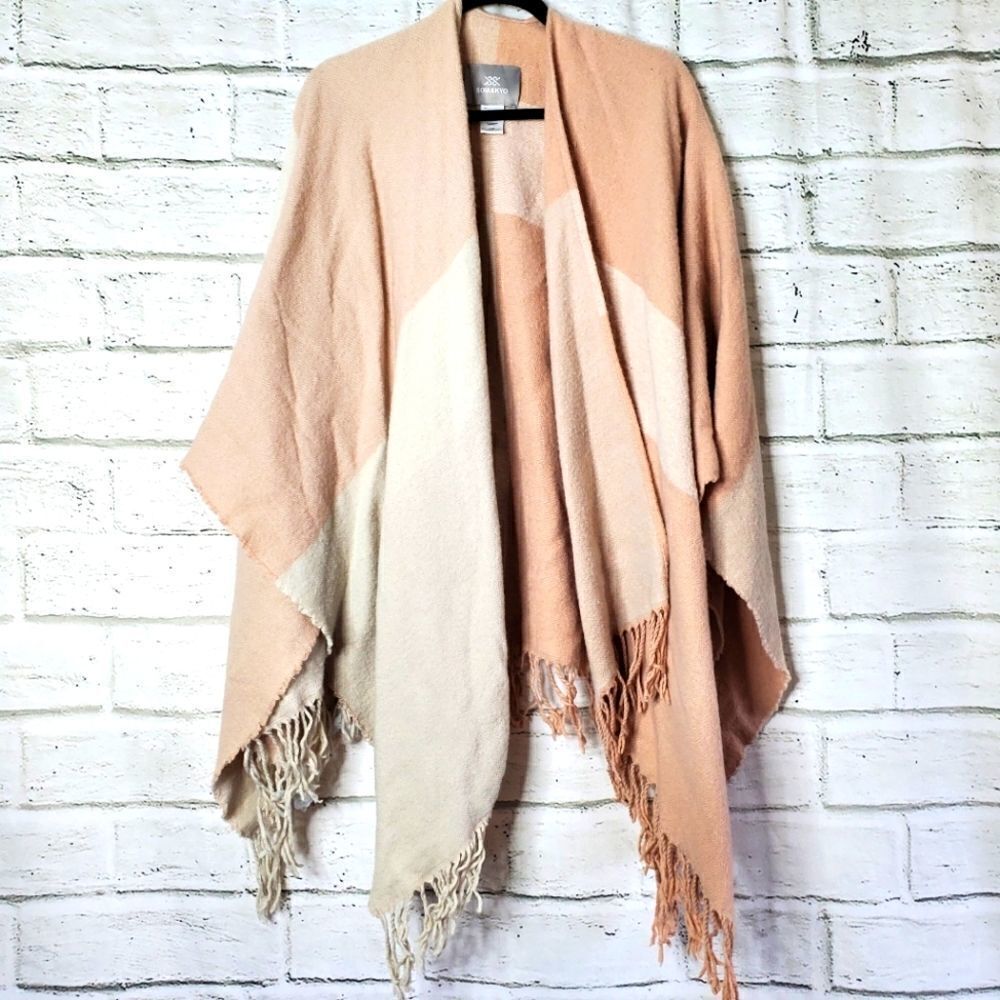 Soia & Kyo blanket shawl poncho wrap one size fits all